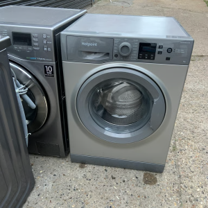 Hot Point 9kg Washing machine Silver